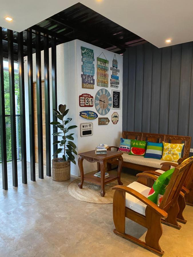 קורון Bakawan Hostel מראה חיצוני תמונה